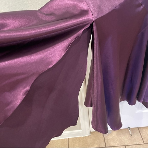 Y2K Evening Halter Gown Women’s Size 12 Small Purple Satin Beaded Prom Wedding - Picture 7 of 14